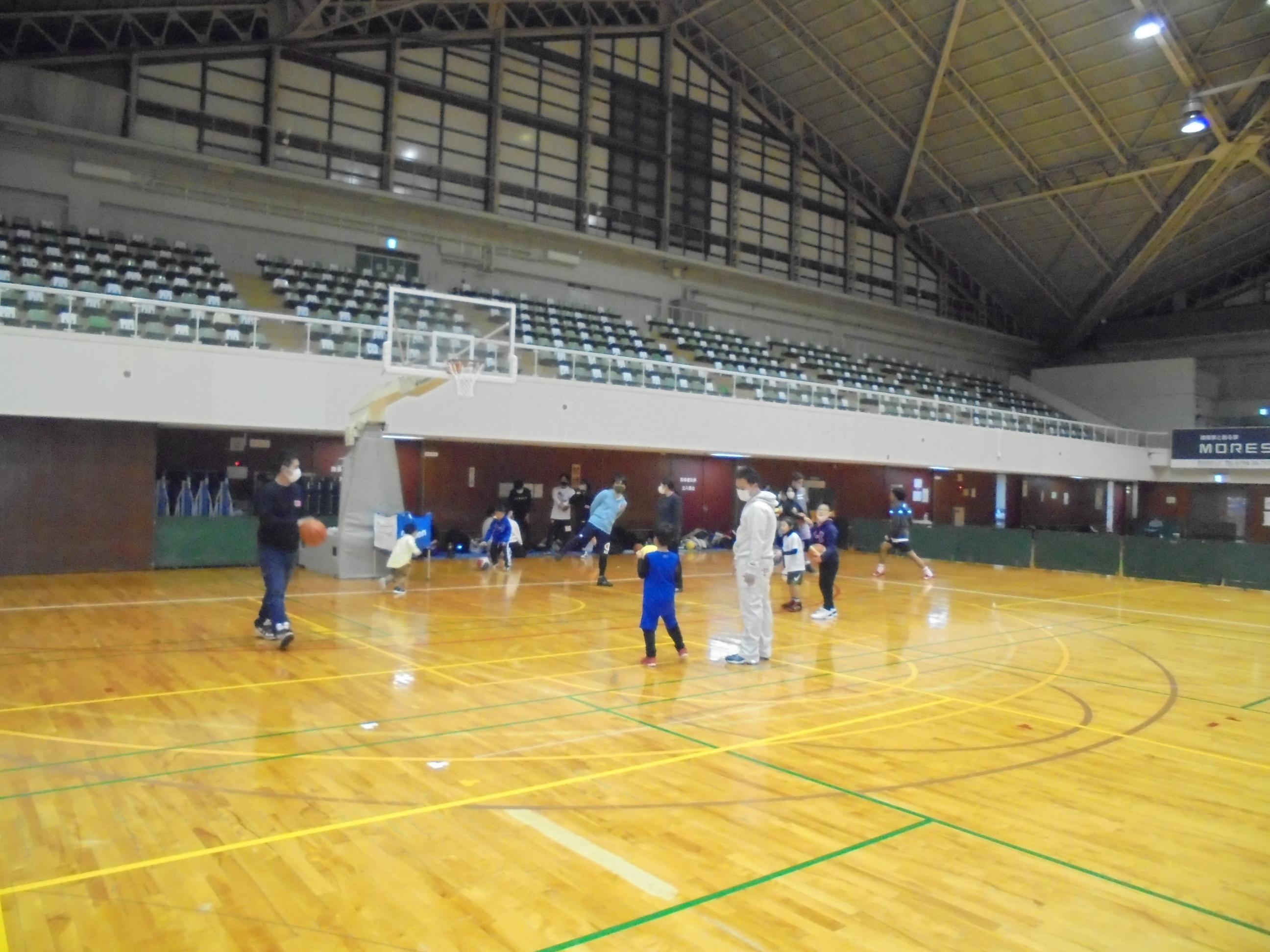 バスケットボール交流ゲーム大会（報告）