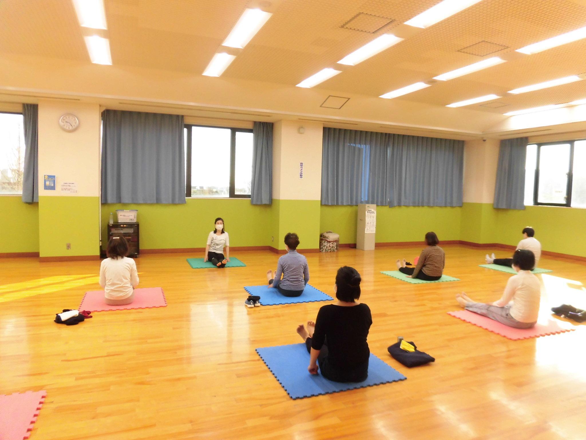 しなやか時間（土）～ゆるりヨガも取り入れて～